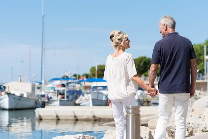 Older Couple looking for a boat at boat club